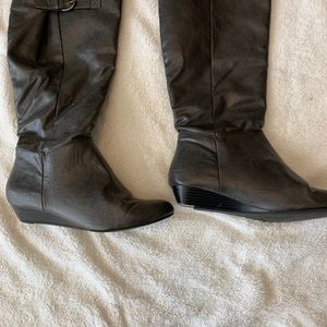 Gray Sketcher Boots